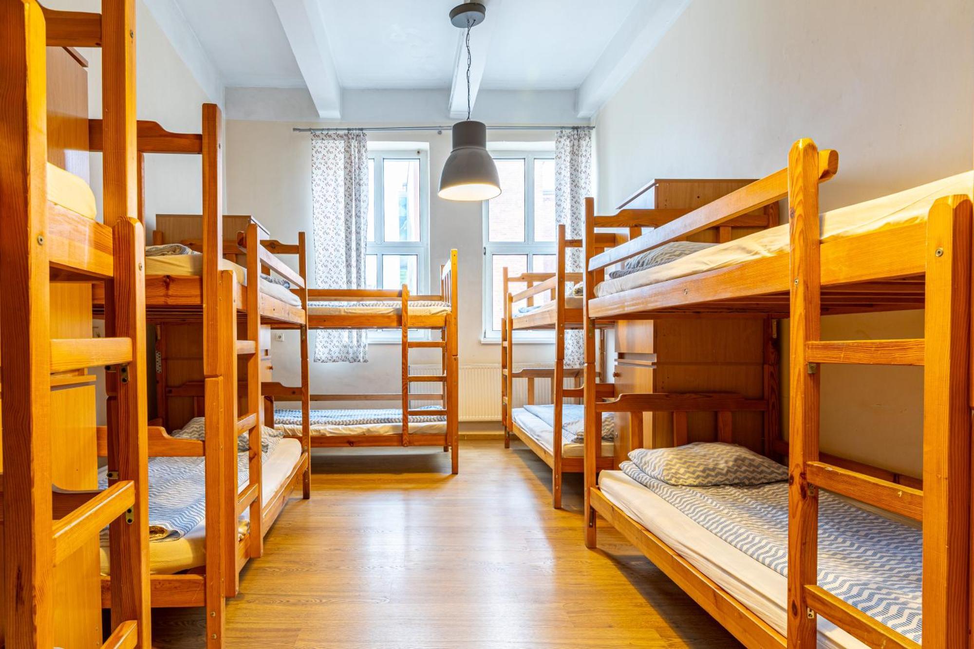 Hostel Orange Plus Torun Bagian luar foto