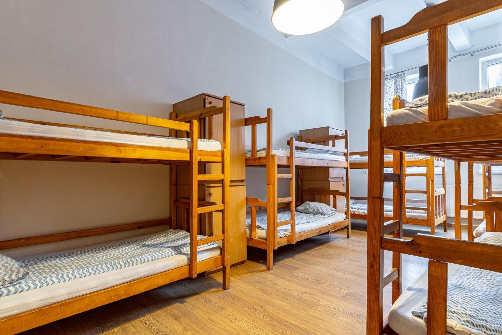 Hostel Orange Plus Torun Bagian luar foto